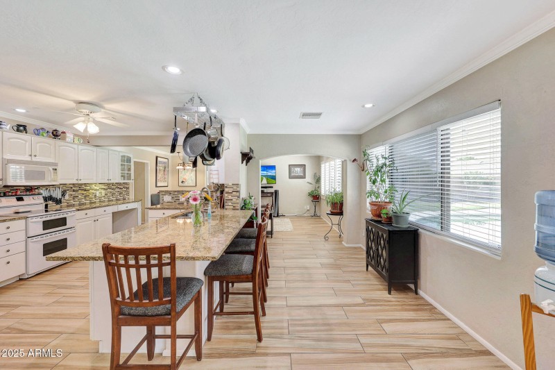 Kitchen 4