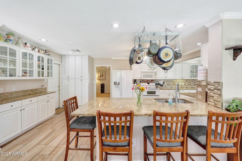 Kitchen 5