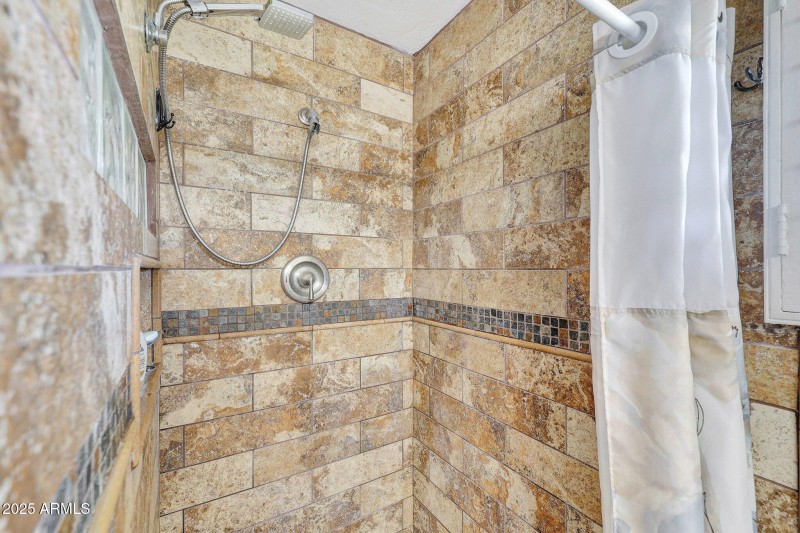 Priamary shower