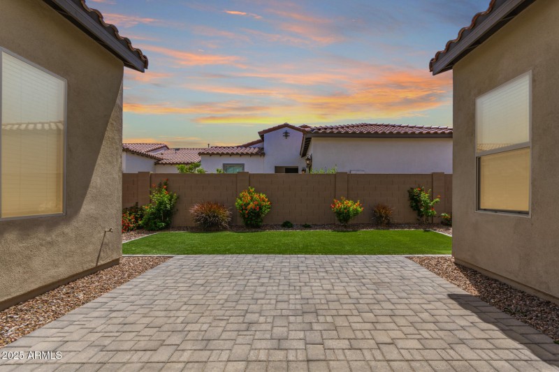 33 Dartmount