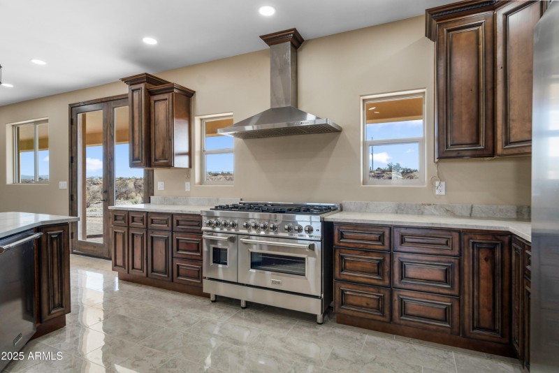 125 Iornwood Pl00033