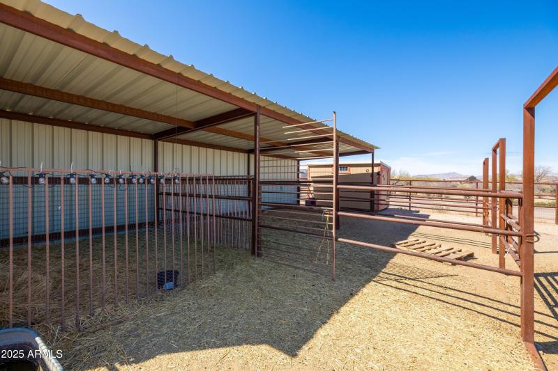 Covered Horse Stalls