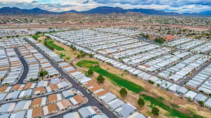 18 - Executive 18-Hole & 9-Hole Golf Cou