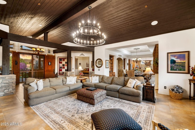 26-Living Room (5)