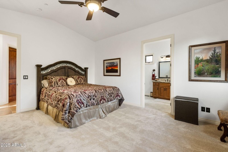 49-Bedroom 2 (2)
