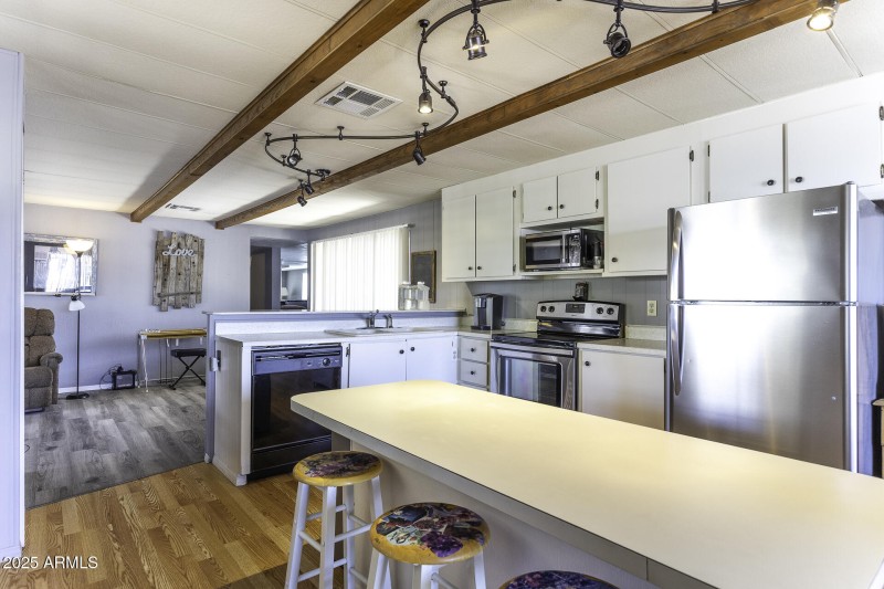 Kitchen 1