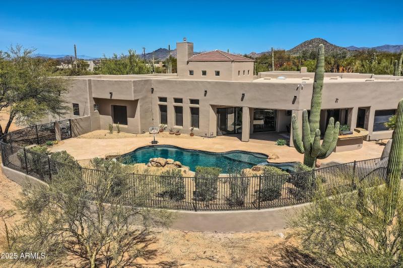 7975 E Dale Ln - MLS Sized - 065 - 17 Ex