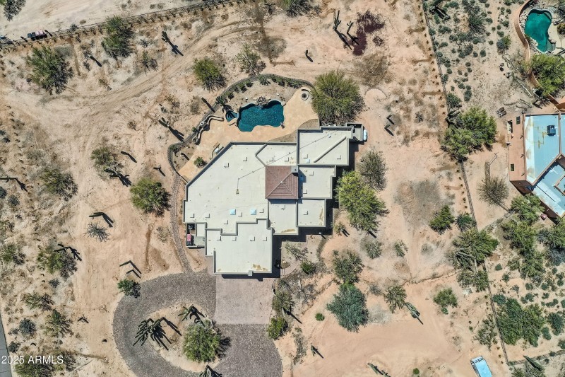 7975 E Dale Ln - MLS Sized - 067 - 21 Sa