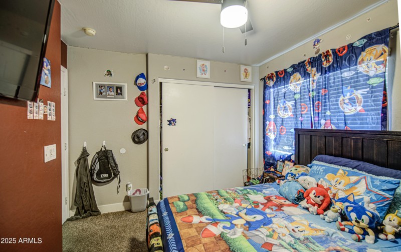 Bedroom 4-pic 2