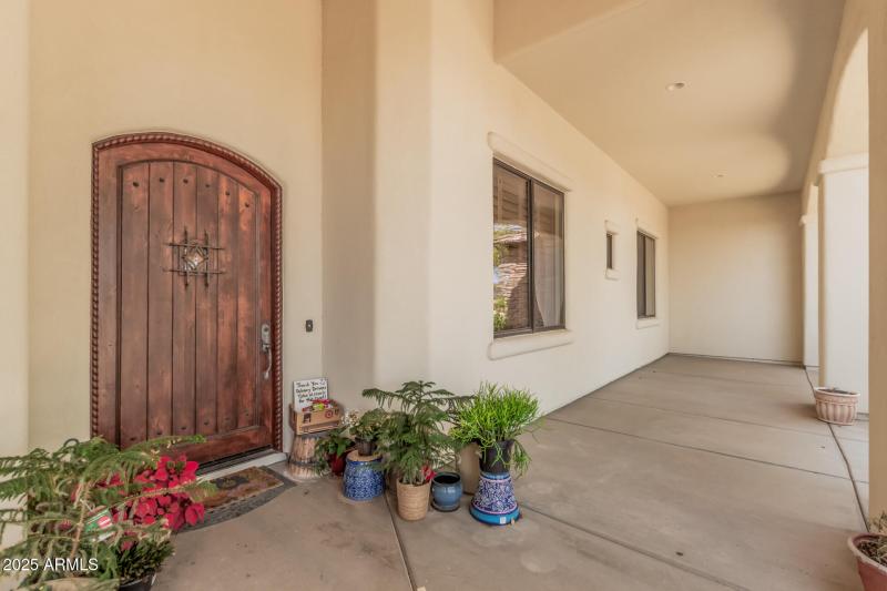 Large front Porch