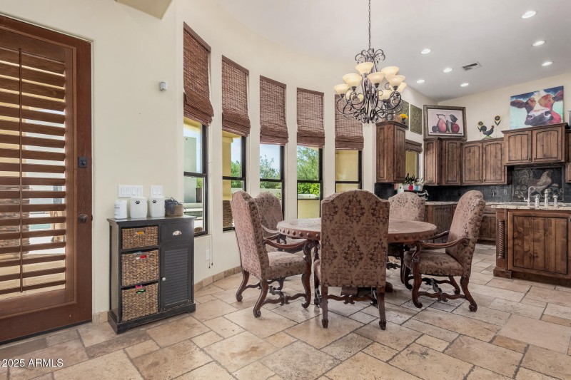 Eat in Kitchen