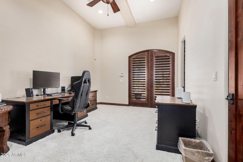 4 bdrm/office