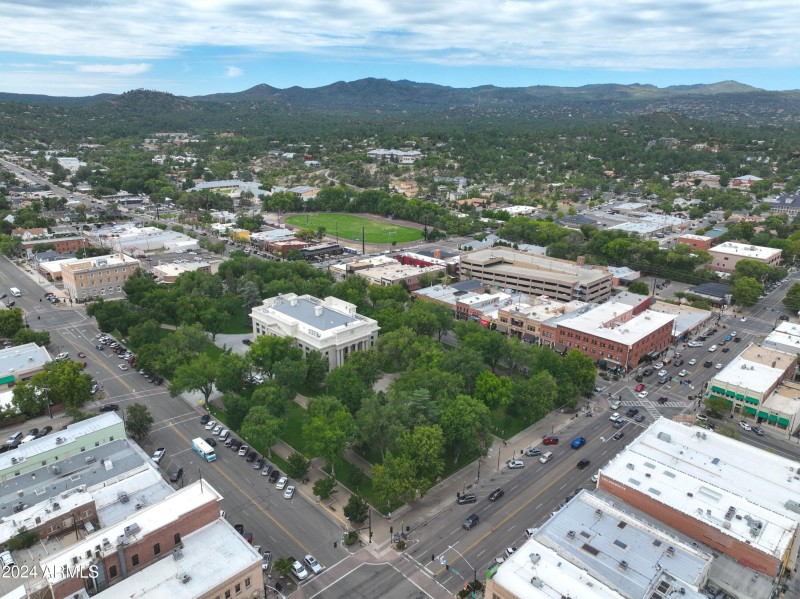 Court House Plaza