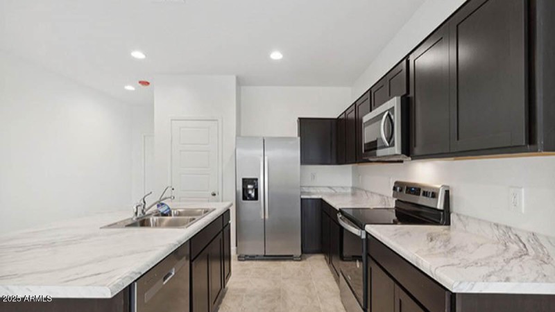 01_Kitchen