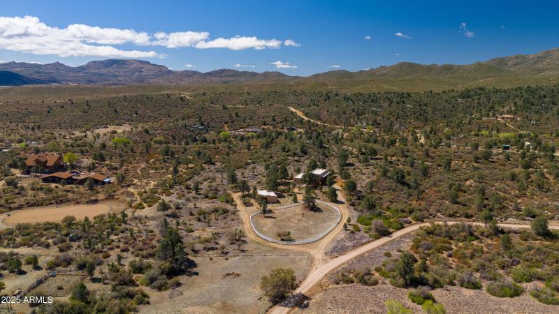 17129 W Buckhorn Dr00003