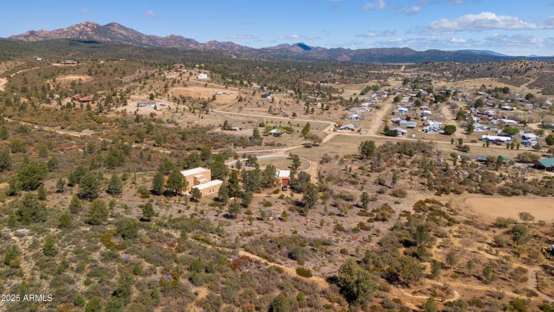 17129 W Buckhorn Dr00008