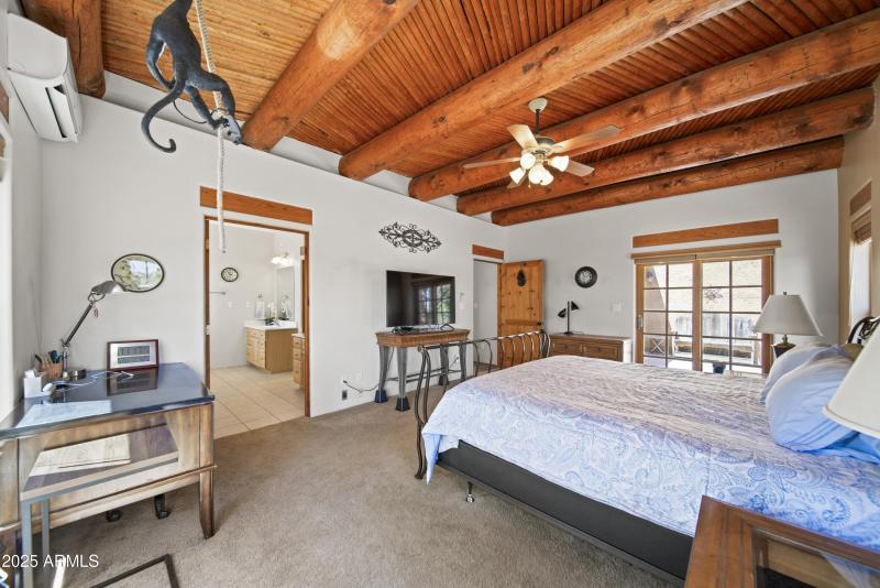 17129 W Buckhorn Dr00035