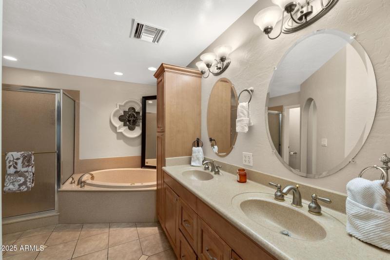 029__1934 E Cypress Tree Dr