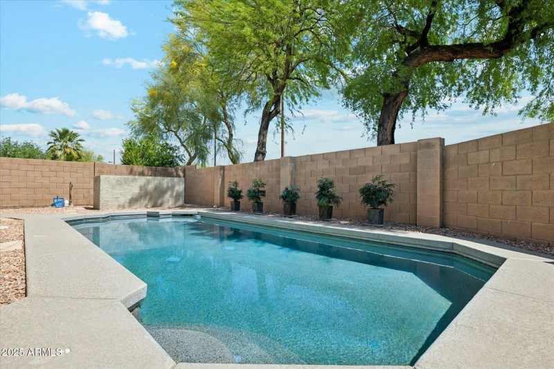 Pool4