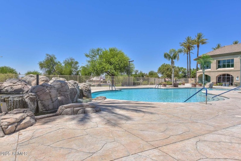 Palm Ridge Community Pool