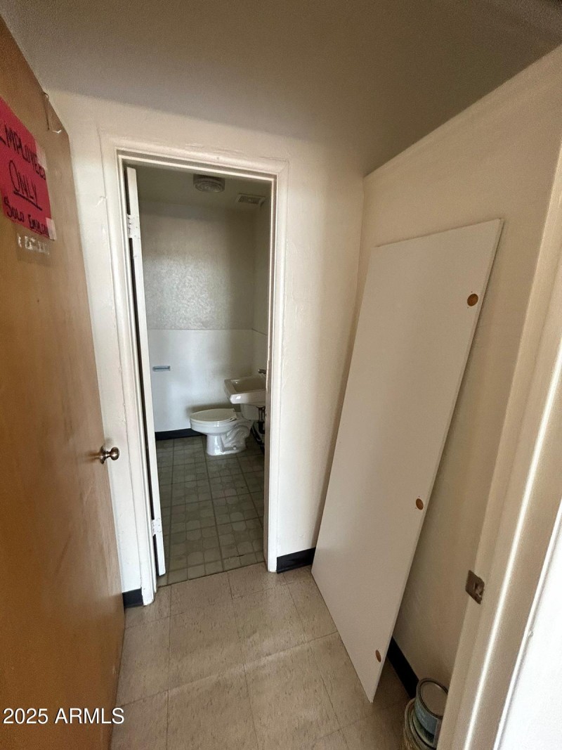 WhatsApp Image 2024-04-22 at 12.52.21 PM