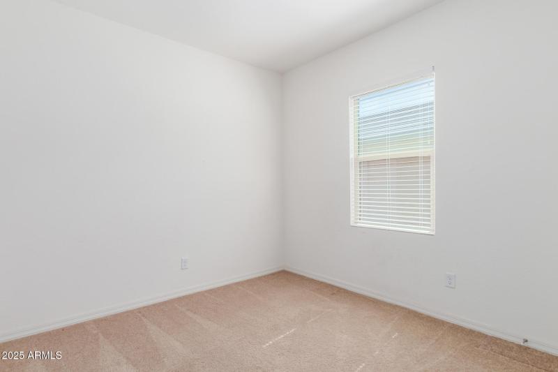 0016-16 - San Miguel