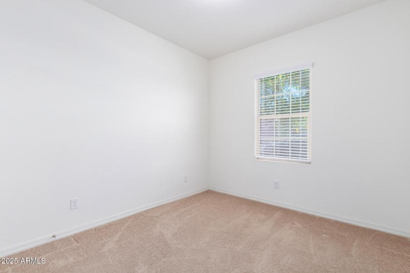 0019-19 - San Miguel