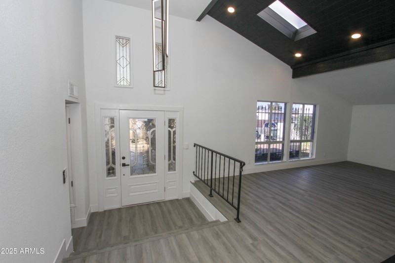 3371 W Grandview Rd-14