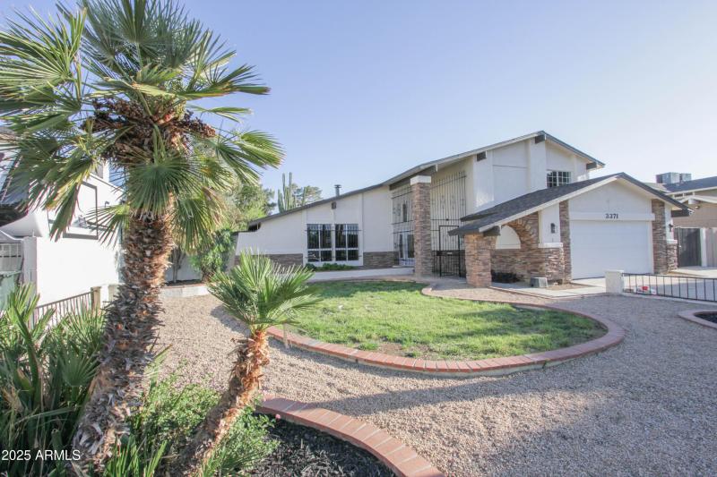 3371 W Grandview Rd-47