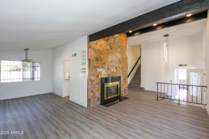 3371 W Grandview Rd-54