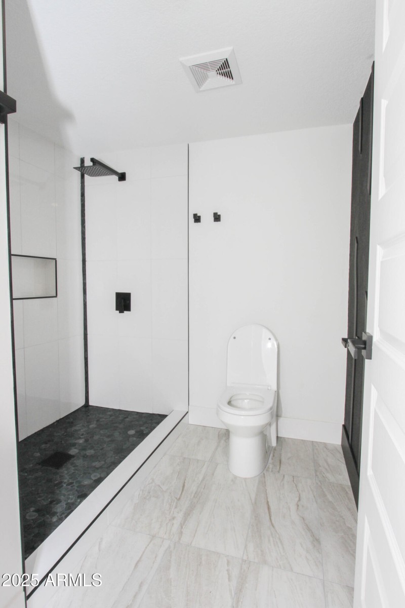 3371 W Grandview Rd-73