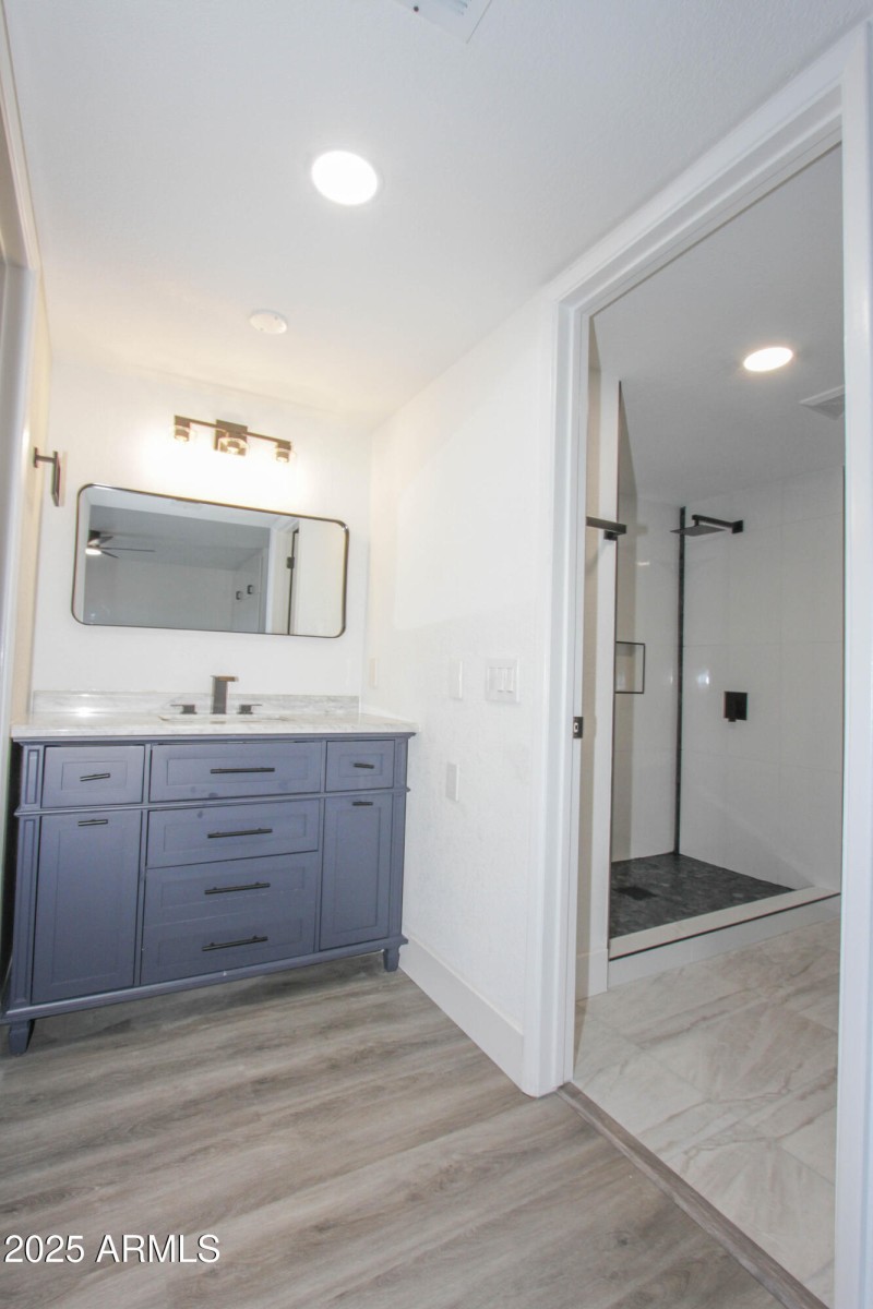 3371 W Grandview Rd-78