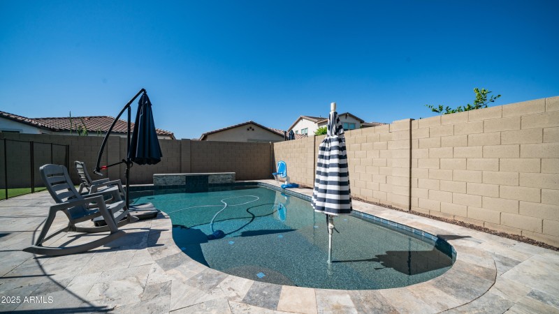 9936 E Revolution Dr Exterior Photos-6