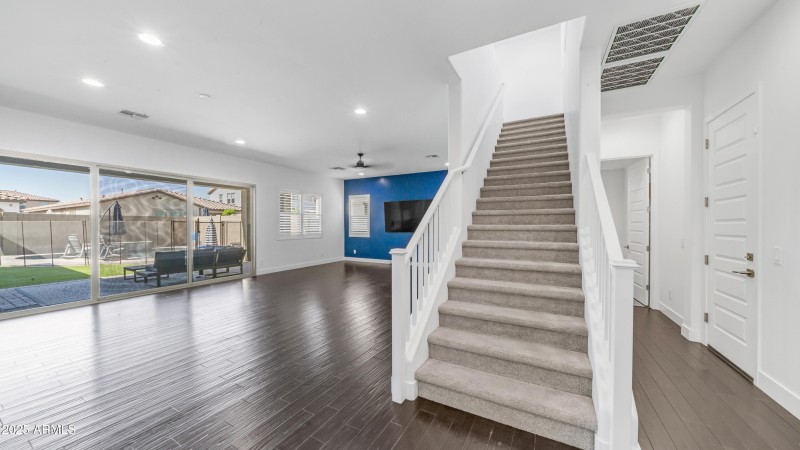 9936 E Revolution Dr (9)