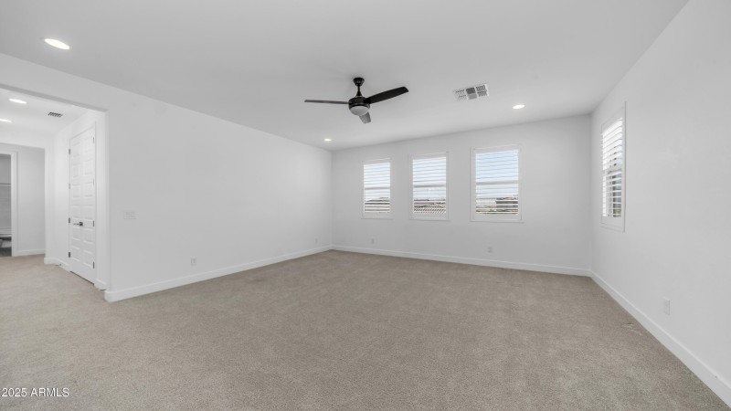 9936 E Revolution Dr (28)