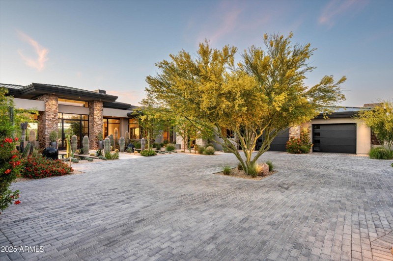 10-8328 E Whisper Rock Trail-10