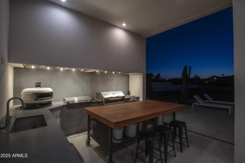 Commercial Outdoor Kitchen