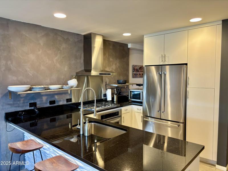 Kitchen 2