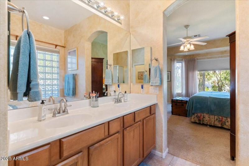 Double Sinks