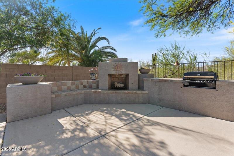 Fire Pit and Built-in BBQ