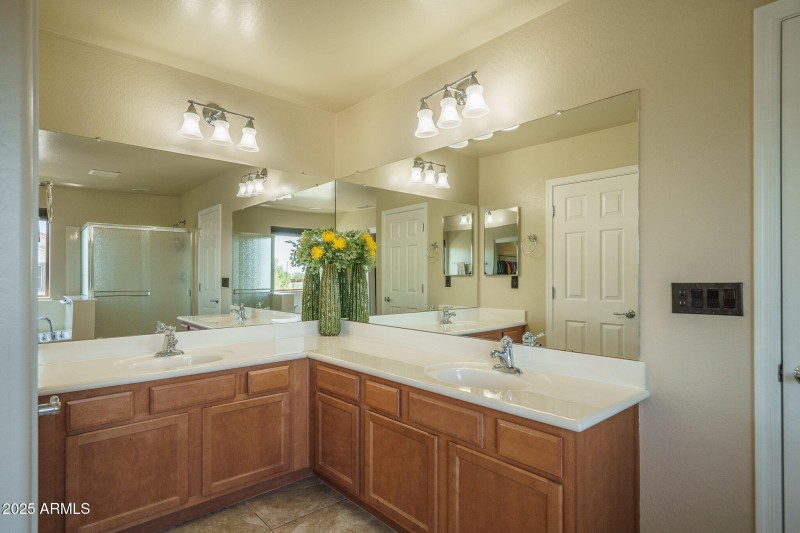 16) PRIMARY BATHROOM