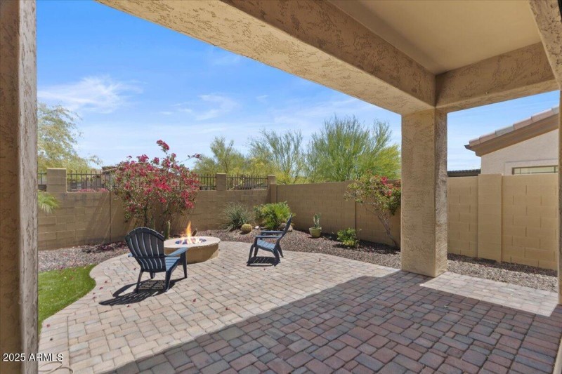 31-Back patio & yard