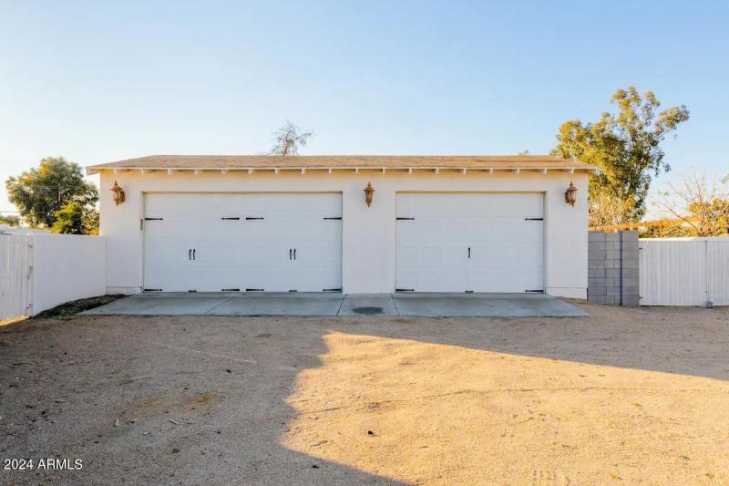 za 67 4car garage 7.23
