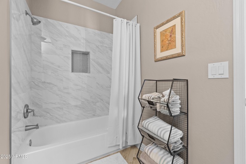 22_9100 e raintree dr-22