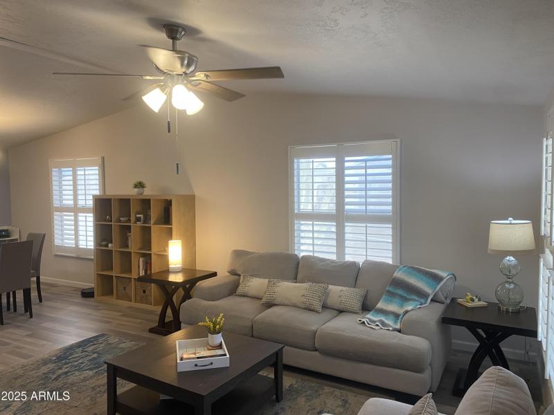 Living Room (2)