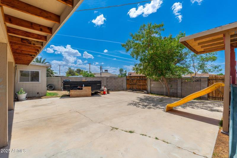 8602 N 27th Ave - 31