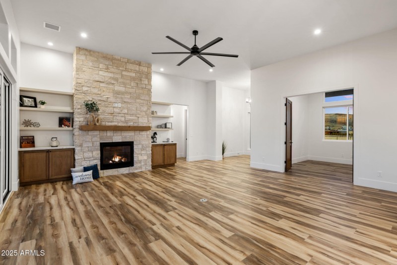 12-Living Room 2