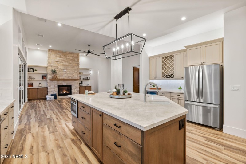 24-Kitchen_7
