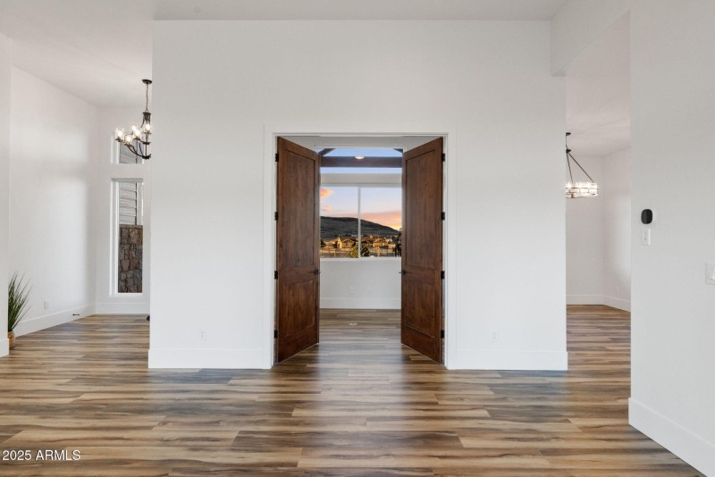 29-Office 1