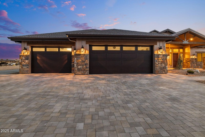 65-Garage Exterior